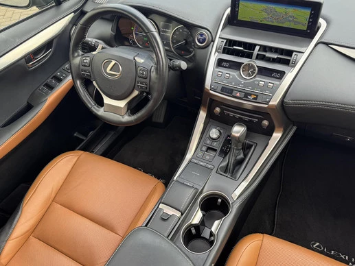 Lexus NX - Afbeelding 13 van 30