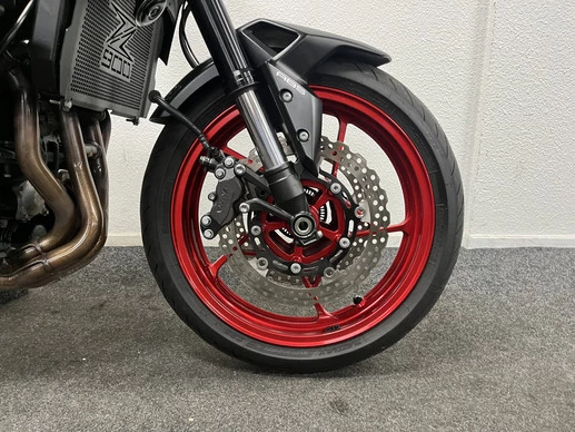 Kawasaki Z900 - Afbeelding 6 van 22