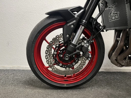 Kawasaki Z900 - Afbeelding 16 van 22
