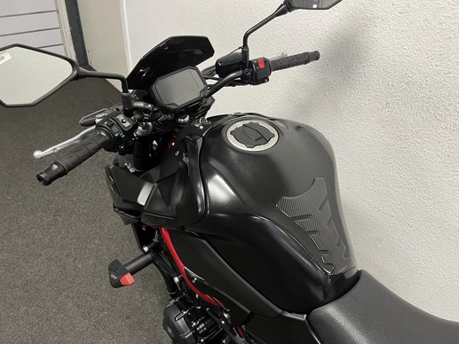 Kawasaki Z900 - Afbeelding 19 van 22
