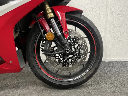 Honda CBR 650 - Afbeelding 6 van 16
