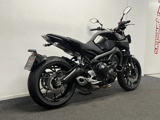 Yamaha MT 09 - Afbeelding 11 van 22