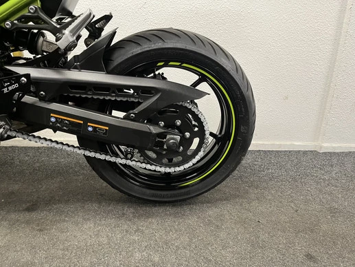 Kawasaki Z900 - Afbeelding 18 van 22