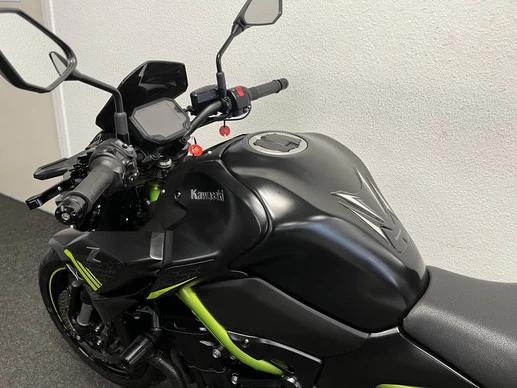 Kawasaki Z900 - Afbeelding 19 van 22