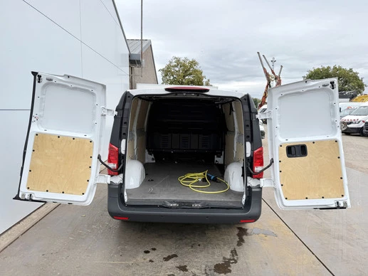 Mercedes-Benz eVito - Afbeelding 10 van 27