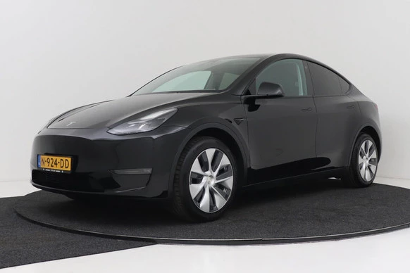 Tesla Model Y - Afbeelding 1 van 30