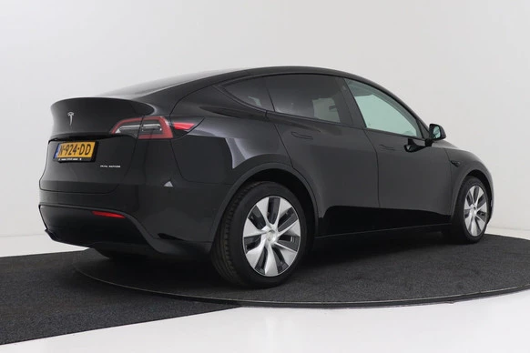 Tesla Model Y - Afbeelding 2 van 30