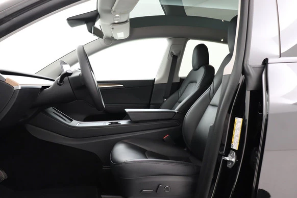 Tesla Model Y - Afbeelding 3 van 30