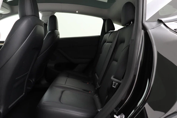 Tesla Model Y - Afbeelding 8 van 30