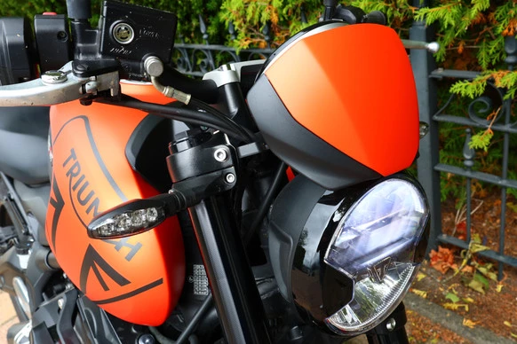 Triumph Trident 660 - Afbeelding 18 van 25