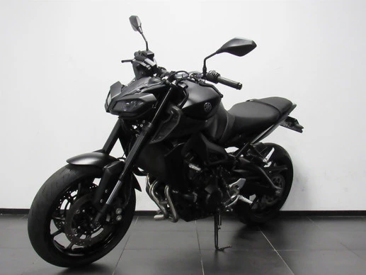 Yamaha MT 09 - Afbeelding 3 van 7
