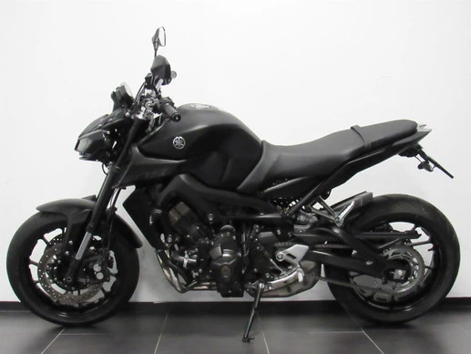 Yamaha MT 09 - Afbeelding 4 van 7