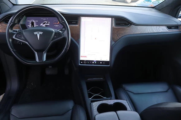 Tesla Model X - Afbeelding 2 van 30