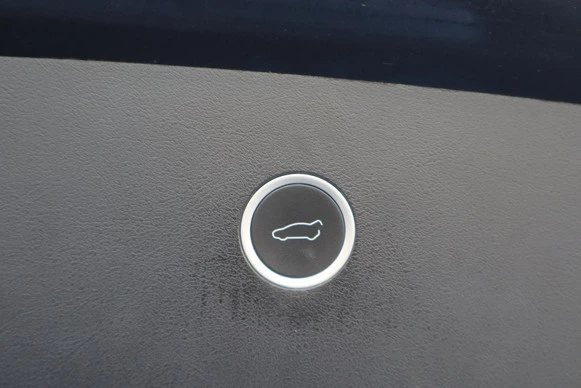 Tesla Model X - Afbeelding 23 van 30