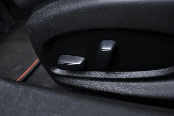 Chevrolet Camaro - Afbeelding 19 van 30