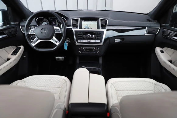 Mercedes-Benz M-Klasse - Afbeelding 4 van 30