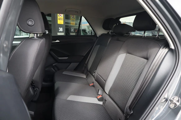 Volkswagen T-Roc - Afbeelding 17 van 26