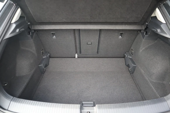 Volkswagen T-Roc - Afbeelding 18 van 26
