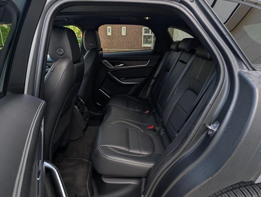 Jaguar F-PACE - Afbeelding 13 van 28