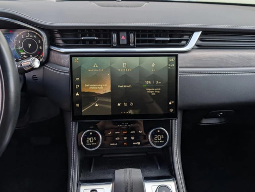 Jaguar F-PACE - Afbeelding 16 van 28