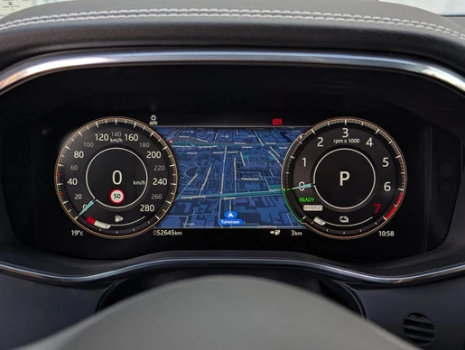 Jaguar F-PACE - Afbeelding 22 van 28