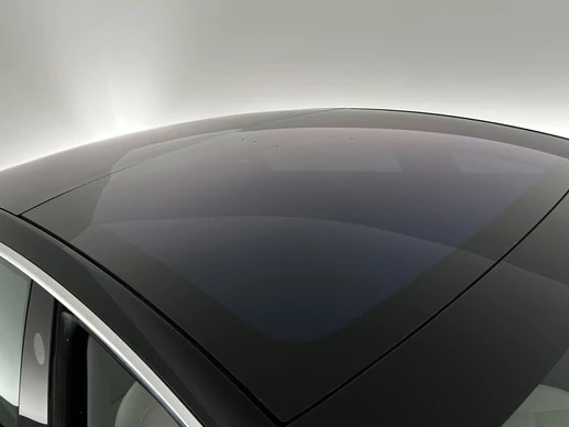 Tesla Model 3 - Afbeelding 5 van 30
