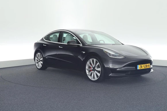 Tesla Model 3 - Afbeelding 10 van 30