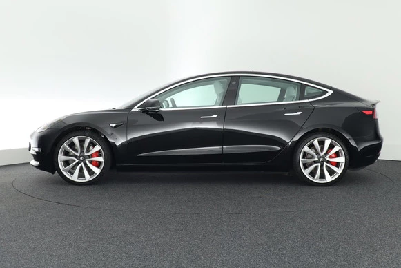 Tesla Model 3 - Afbeelding 6 van 30