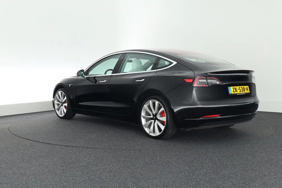 Tesla Model 3 - Afbeelding 7 van 30