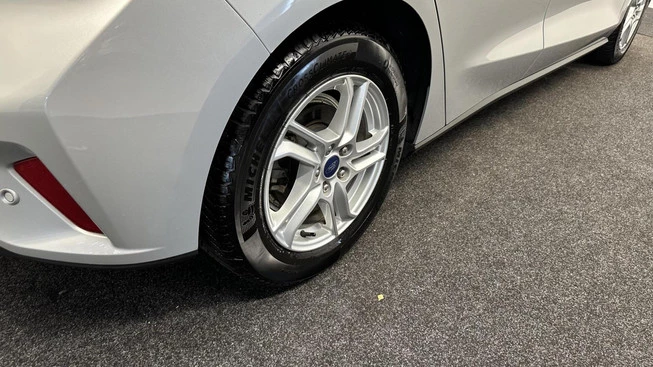 Ford Focus - Afbeelding 10 van 30