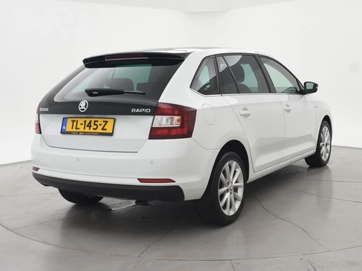 Škoda Rapid - Afbeelding 2 van 30