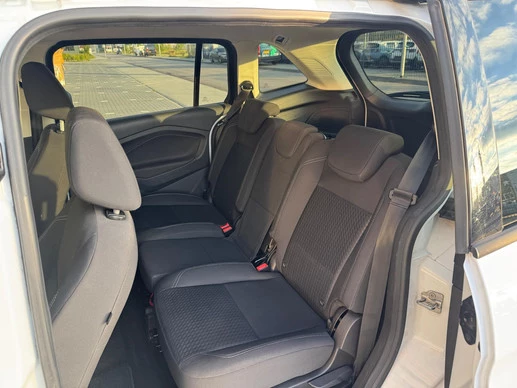 Ford Grand C-Max - Afbeelding 28 van 30