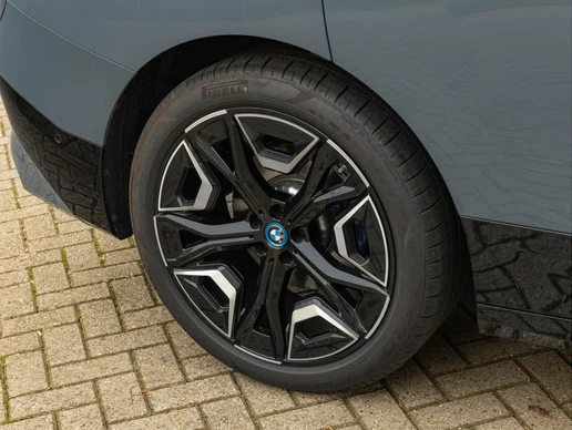 BMW iX - Afbeelding 13 van 30