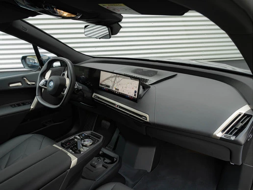BMW iX - Afbeelding 18 van 30