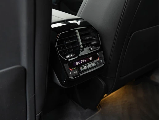 BMW iX - Afbeelding 27 van 30