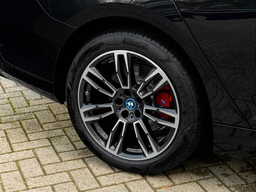 BMW i5 - Afbeelding 13 van 30