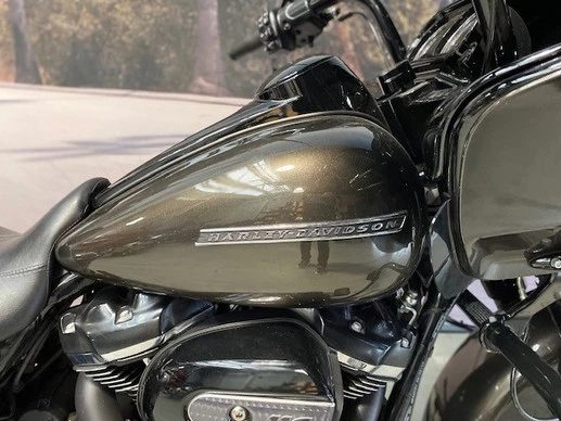 Harley-Davidson Road Glide - Afbeelding 3 van 10
