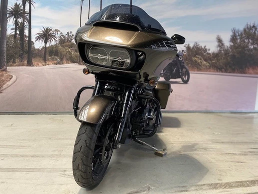 Harley-Davidson Road Glide - Afbeelding 6 van 10