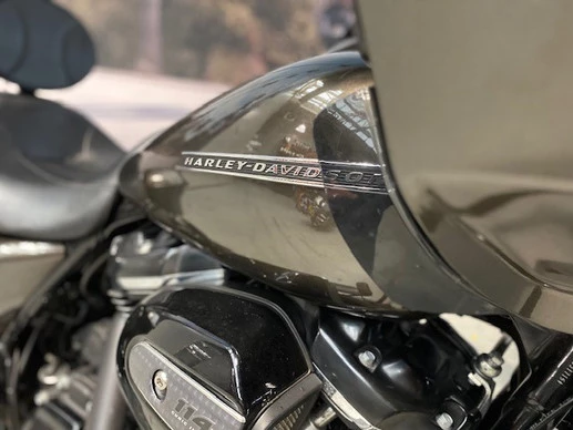 Harley-Davidson Road Glide - Afbeelding 8 van 10