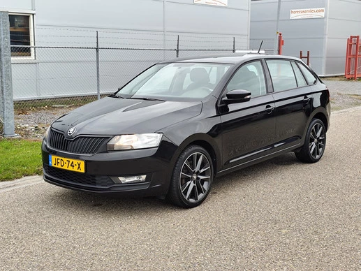 Škoda Rapid - Afbeelding 1 van 30