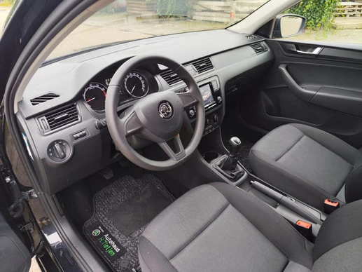 Škoda Rapid - Afbeelding 11 van 30