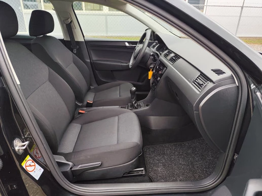 Škoda Rapid - Afbeelding 16 van 30