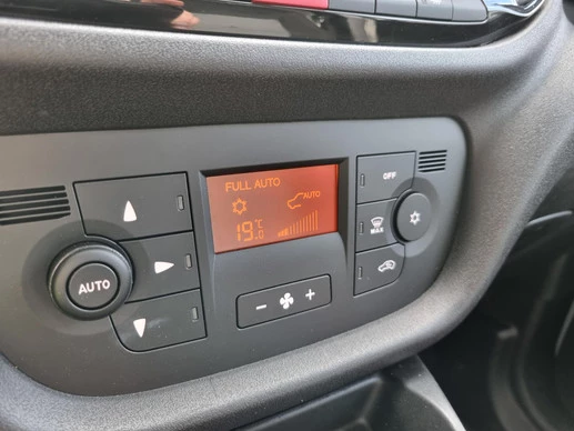 Fiat Doblò - Afbeelding 27 van 30