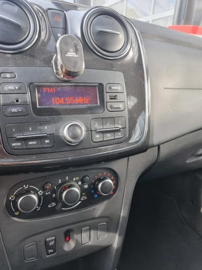 Dacia Logan - Afbeelding 8 van 15