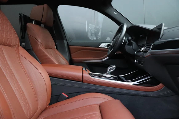 BMW X7 - Afbeelding 27 van 30