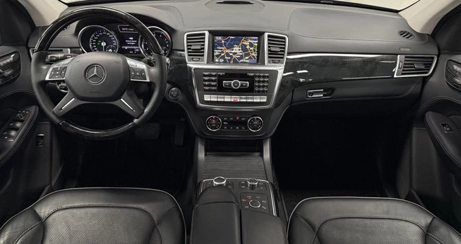 Mercedes-Benz M-Klasse - Afbeelding 3 van 25