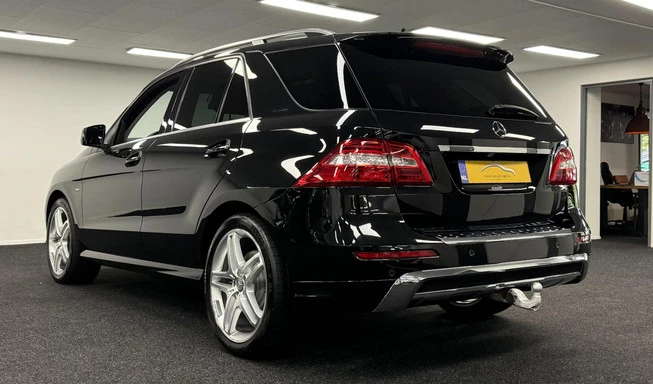 Mercedes-Benz M-Klasse - Afbeelding 8 van 25