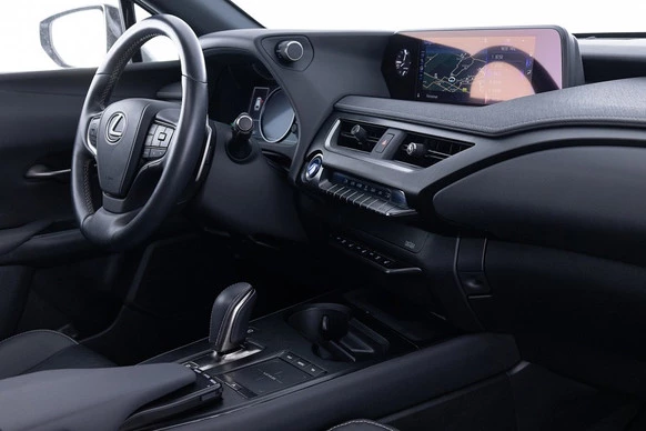 Lexus UX - Afbeelding 3 van 30