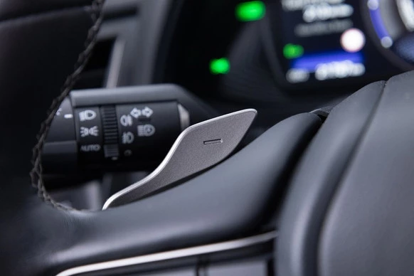 Lexus UX - Afbeelding 23 van 30