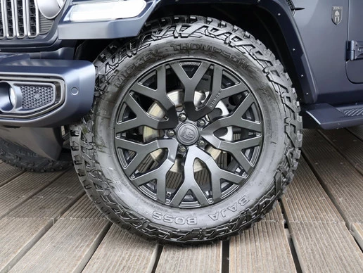 Brute Richmond - Afbeelding 7 van 30